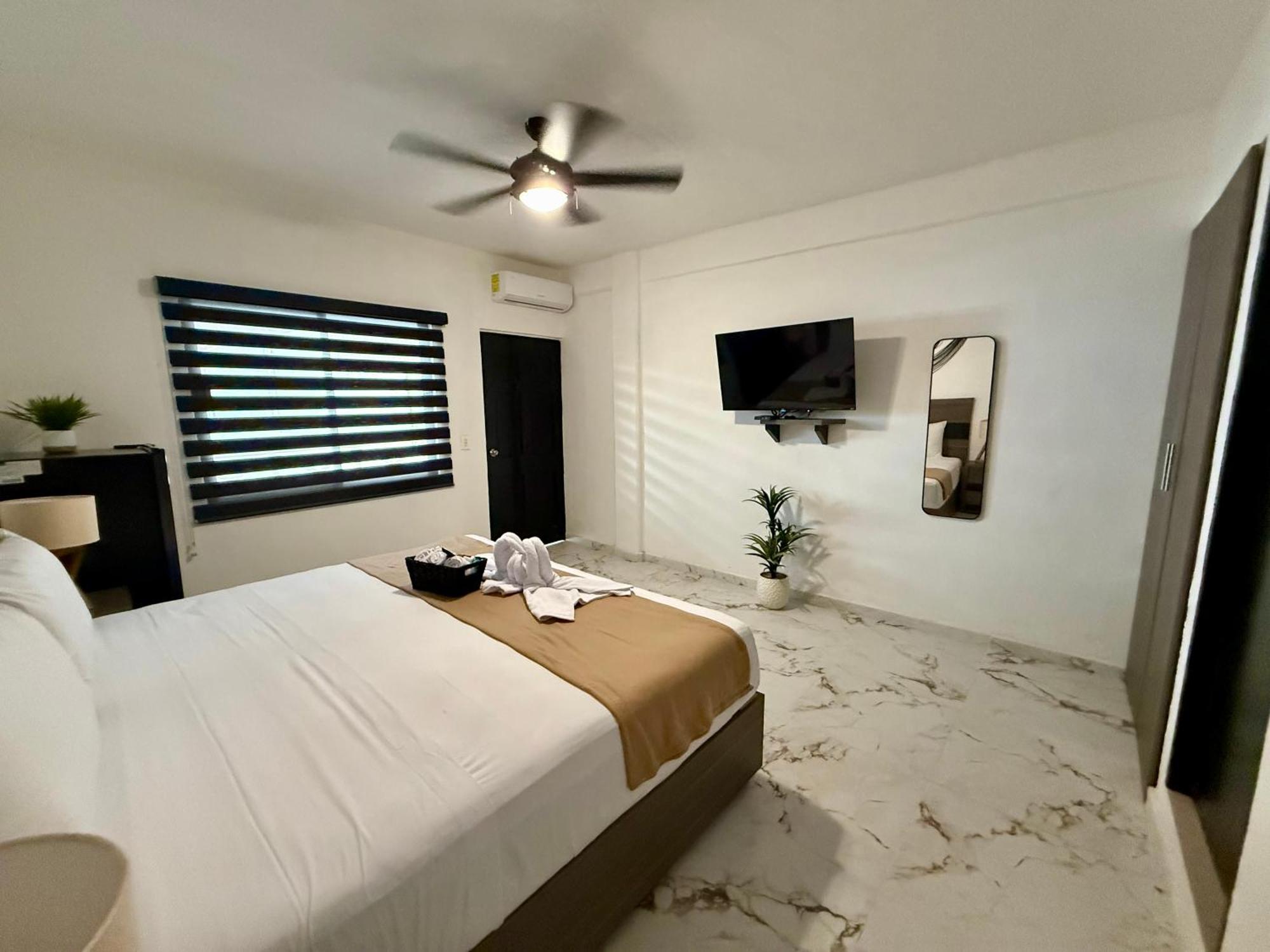 Casa Tortuga 5Th Ave Hotel Playa del Carmen Ngoại thất bức ảnh